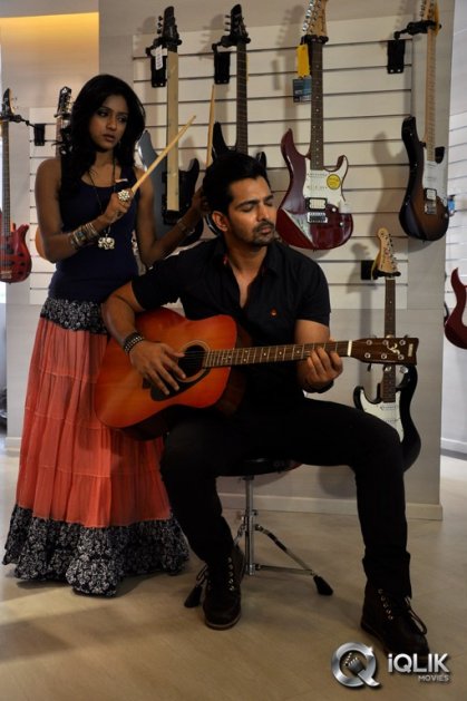 Prema Ishq Kaadhal